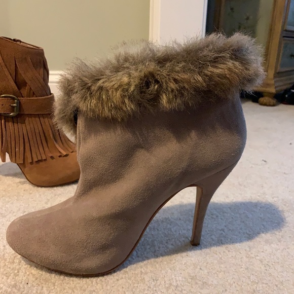 Colin Stuart Sz 10 Faux Fur topped booties - Picture 2 of 5